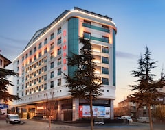 Hotel Ramada By Wyndham Isparta (Isparta, Turkey)