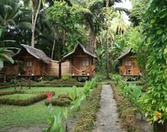 Otel Nipa Hut Village (Loboc, Filipinler)