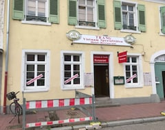 Khách sạn Trang Hotel-Restaurant (Rastatt, Đức)