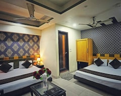 Staybook- Jyoti Mahal A Heritage Hotel (New Delhi, Indija)