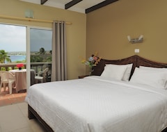 Khách sạn Eden Beach Resort - Bonaire (Kralendijk, BES Islands)