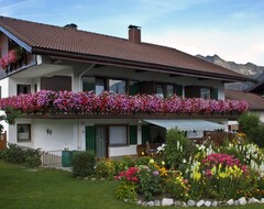 Khách sạn Gästehaus Alpenflora (Fischen, Đức)