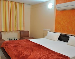 Khách sạn OYO 1496 Hotel Stayly (Panchkula, Ấn Độ)