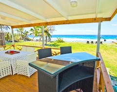 Toàn bộ căn nhà/căn hộ Your Own Ocean Front Bach (Avarua, Quần đảo Cook)