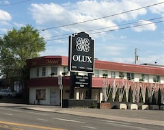 Olux Hotel Motel & Suites (Laval, Canada)