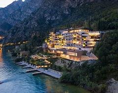 Khách sạn Eala My Lakeside Dream - Adults Friendly (Limone sul Garda, Ý)