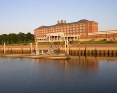 Khách sạn Hilton Garden Inn Suffolk Riverfront (Suffolk, Hoa Kỳ)