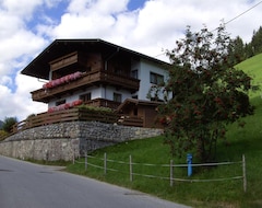 Koko talo/asunto Haus Schoser (Hippach, Itävalta)