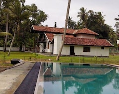 Khách sạn Gedara Resort (Wadduwa, Sri Lanka)