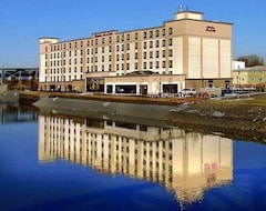 Hotel Hampton Inn & Suites Newark Harrison Riverwalk (Harrison, USA)