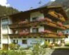 Hotelli Kumbichlhof (Mayrhofen, Itävalta)