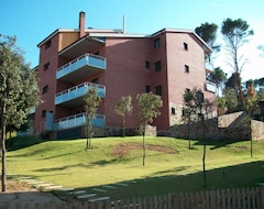 Aparthotel Del Golf (San Cugat del Vallés, İspanya)