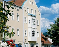 Khách sạn Garni Hotel Schmaus (Viechtach, Đức)