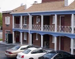 Khách sạn Towne Motel Alexandria (Alexandria, Hoa Kỳ)