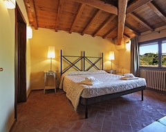 Hotel Villa i Laghi (Montaione, Italy)