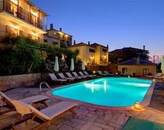 Khách sạn Agapitos Villas & Guesthouses (Nikiti, Hy Lạp)
