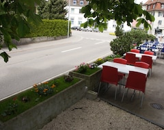 Hotelli Hotel Gotthard Schnitzeria (Brugg, Sveitsi)