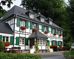 Khách sạn Wißkirchen Hotel & Restaurant (Odenthal, Đức)