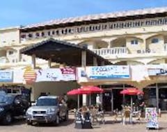 Khách sạn Sarges (Serekunda, The Gambia)