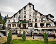 Hotel Escalade (Poiana Braşov, Romania)
