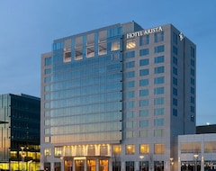 Hotel Arista (Naperville, USA)
