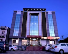 Khách sạn The Dwarika Hotel (Dwarka, Ấn Độ)