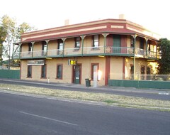 Khách sạn Pampas (Port Augusta, Úc)