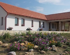 Nhà trọ Bánvölgye Guest House (Kazincbarcika, Hungary)