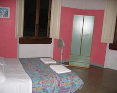 Hotelli Plp Guest House (Firenze, Italia)