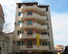 Khách sạn Cardinal (Blagoevgrad, Bun-ga-ri)