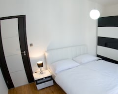 Hotelli Sibenik Apartments Stars (Šibenik, Kroatia)