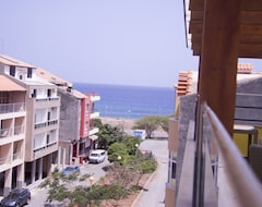 Vivi Hotel (Praia Baixo, Cape Verde)