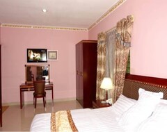 Khách sạn Obaas Golden Plaza (Accra, Ghana)