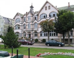 Hotel Senator (Swinemünde, Poland)