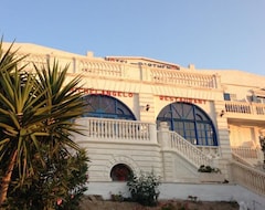 Hotel Parthenon (Ios - Chora, Greece)