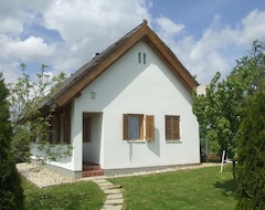Toàn bộ căn nhà/căn hộ Mol-Ker-Vill Vendégház (Lenti, Hungary)