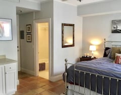 Hotelli Tropical Elegant Palm Beach 2 Bedroom 2 Bathroom Suite Valet Parking Included (Palm Beach, Amerikan Yhdysvallat)