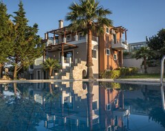 Hotel Athina Luxury Villas (Xamoudochori, Greece)