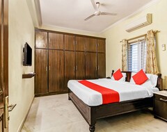 Khách sạn Oyo 63265 Sri Nirvana Inn (Hyderabad, Ấn Độ)