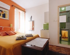 Otel Old Town Paradise (Zadar, Hırvatistan)