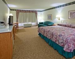Hotel Country Inn & Suites By Radisson, Detroit Lakes, Mn (Detroit Lakes, EE. UU.)