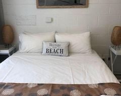 Peninsula Beach Motel (Rosebud, Australia)