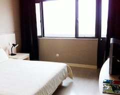 Hotel JinJiang inn- Songjiang University Area (Šangaj, Kina)