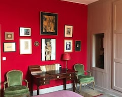 Koko talo/asunto Flamingo-rooms (Longny-au-Perche, Ranska)