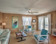 Cijela kuća/apartman Fernandina Cottage: Deck, Direct Beach Access (Fernandina Beach, Sjedinjene Američke Države)