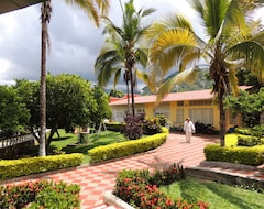 Finca Hotel Villa Cristina (La Mesa, Kolombiya)