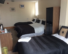 Otel Alma Lodge Guest House (Plymouth, Birleşik Krallık)