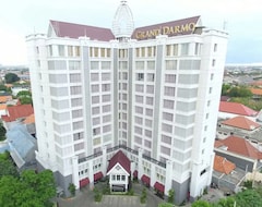Hotel Grand Darmo Suite by Amithya (Surabaya, Indonezija)