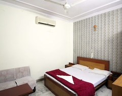 Hotelli SPOT ON 2848 Hotel Richa Palace (Delhi, Intia)