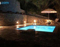 Toàn bộ căn nhà/căn hộ 2 Rustic Villas With Swimmingpool And Sea View (Panormos, Hy Lạp)